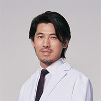 聖心美容クリニック 銀座院の牧野陽二郎 院長